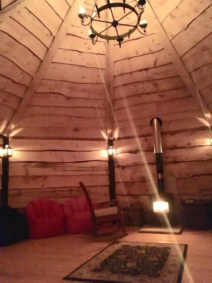 Bluebell Lane Glamping 호텔 뉴리 외부 사진